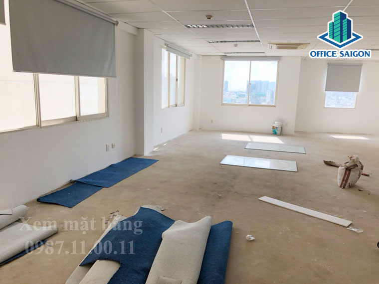 Mặt bằng tại Coalimex building trần cao tiêu chuẩn, khá thông thoáng